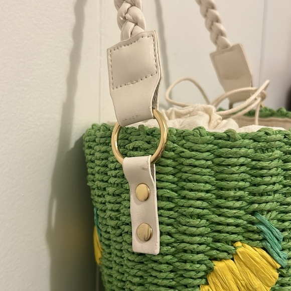 Anthropologie By Anthropologie Raffia Straw Lemon Fruit Bucket Bag Green NWT - Picture 8 of 12